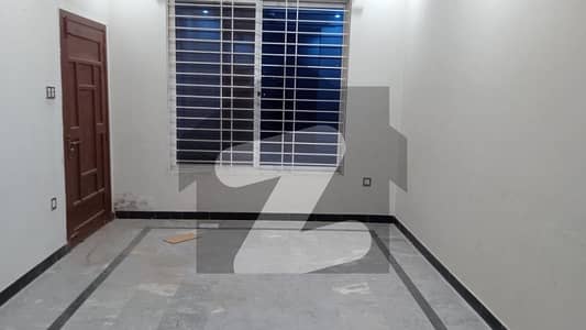 گندهارا سٹی اسلام آباد میں 3 کمروں کا 8 مرلہ بالائی پورشن 35.0 ہزار میں کرایہ پر دستیاب ہے۔