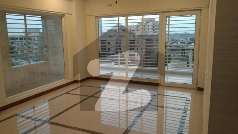 Clifton 3 Bedroom Apartment For Rent Clifton 3 Bedroom Apartment For Rent