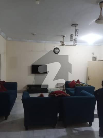گلشنِ اقبال - بلاک 3 گلشنِ اقبال,گلشنِ اقبال ٹاؤن,کراچی میں 7 کمروں کا 10 مرلہ مکان 6.25 کروڑ میں برائے فروخت۔