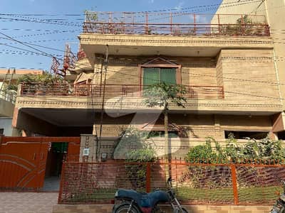 گلشنِ اقبال - بلاک 4 گلشنِ اقبال,گلشنِ اقبال ٹاؤن,کراچی میں 4 کمروں کا 10 مرلہ مکان 6.0 کروڑ میں برائے فروخت۔