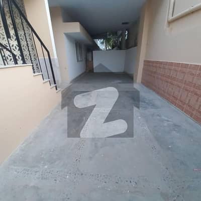 Upper Portion For Rent Available In Block 2 Clifton
