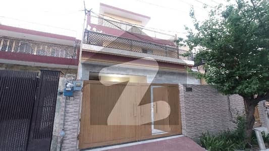 آئی ۔ 9/4 آئی ۔ 9,اسلام آباد میں 4 کمروں کا 9 مرلہ مکان 5.8 کروڑ میں برائے فروخت۔