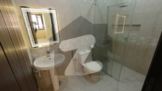 275 Sq Yards Ground Floor Portion Available For Sale